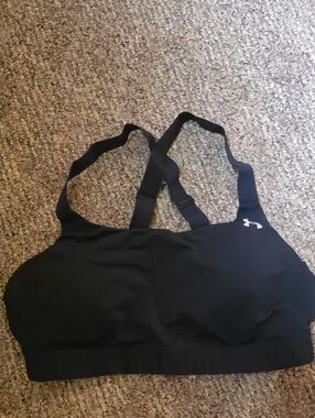 Under Armour Black Compression Adjustable-Strap Sports Bra